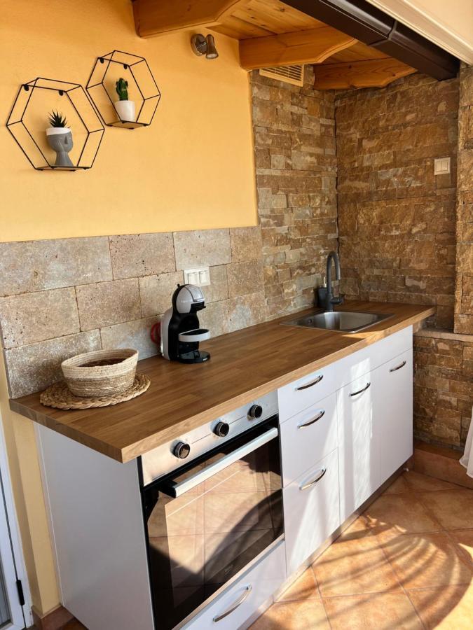 Doormat# Wait 'N Sea, Jacuzzi, Luxury Stone House Apartment Epanomí Ngoại thất bức ảnh